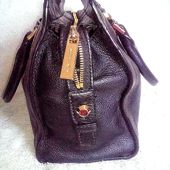 Michael Kors Black Pebbled Leather Tote Handbag - Picture 4 of 10